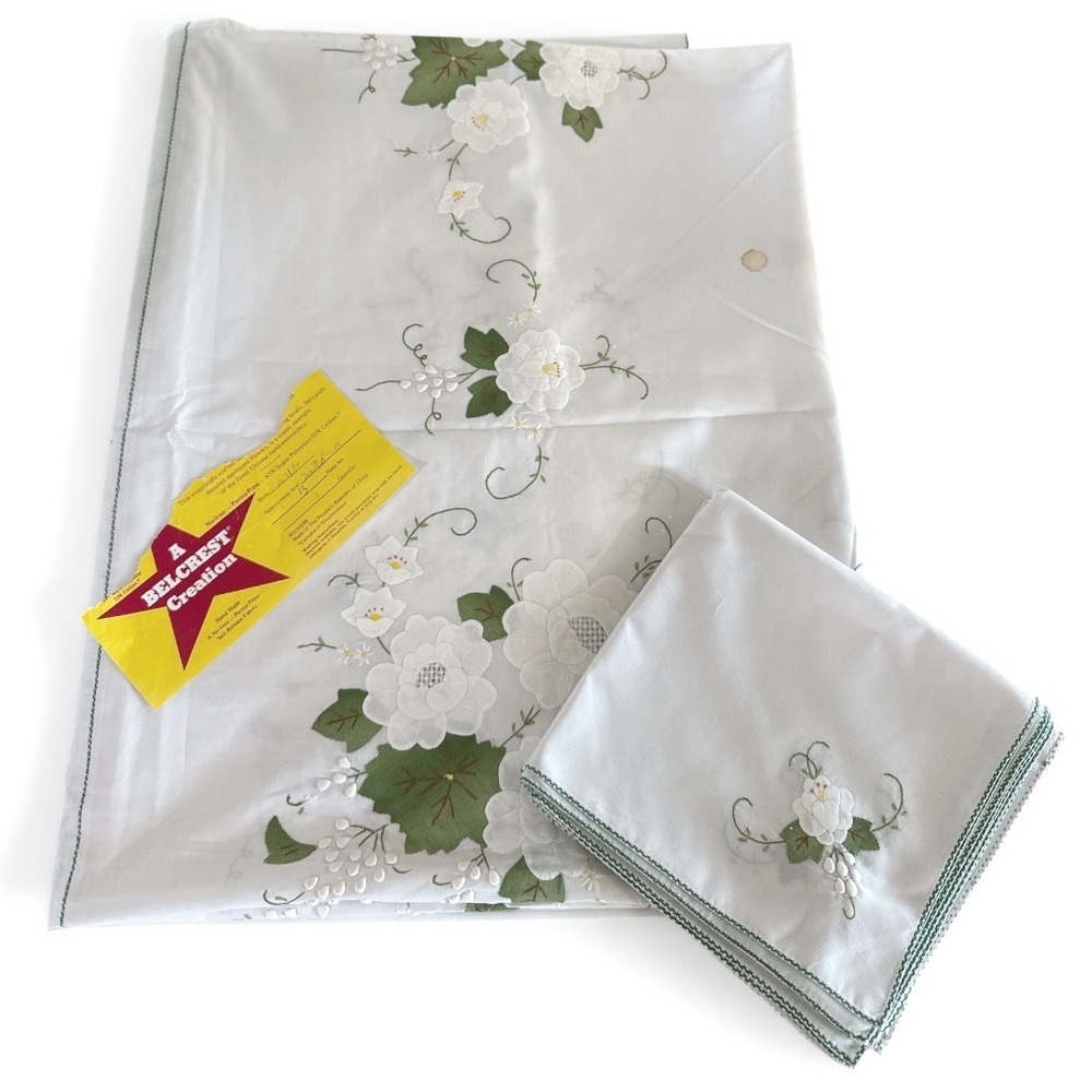 Belcrest Vintage Embroidered Tablecloth‎ Set 13pc